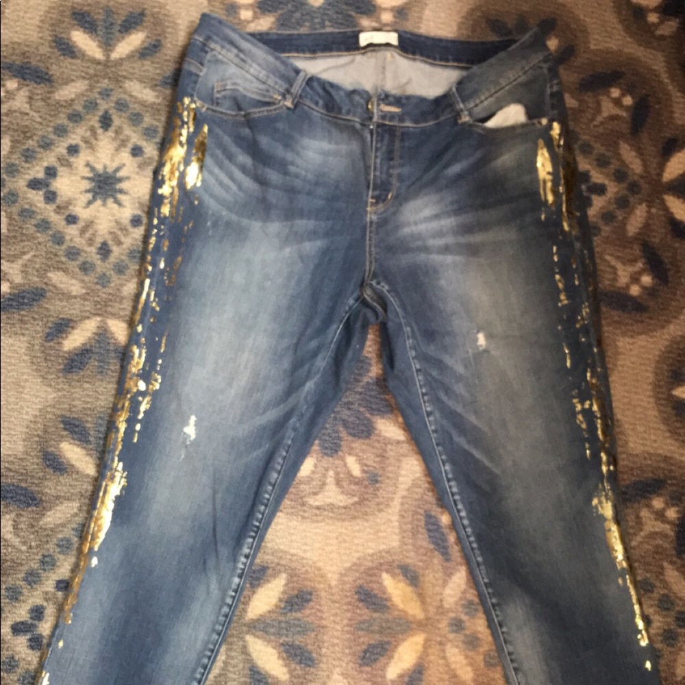 Jolt jeans with gold sequin detail